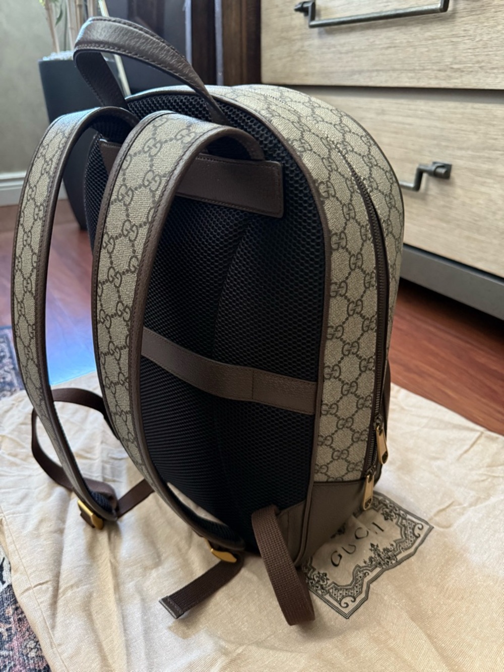 Gucci GG Supreme Canvas Backpack with Green and Red Web Stripe - Picture 2 of 3